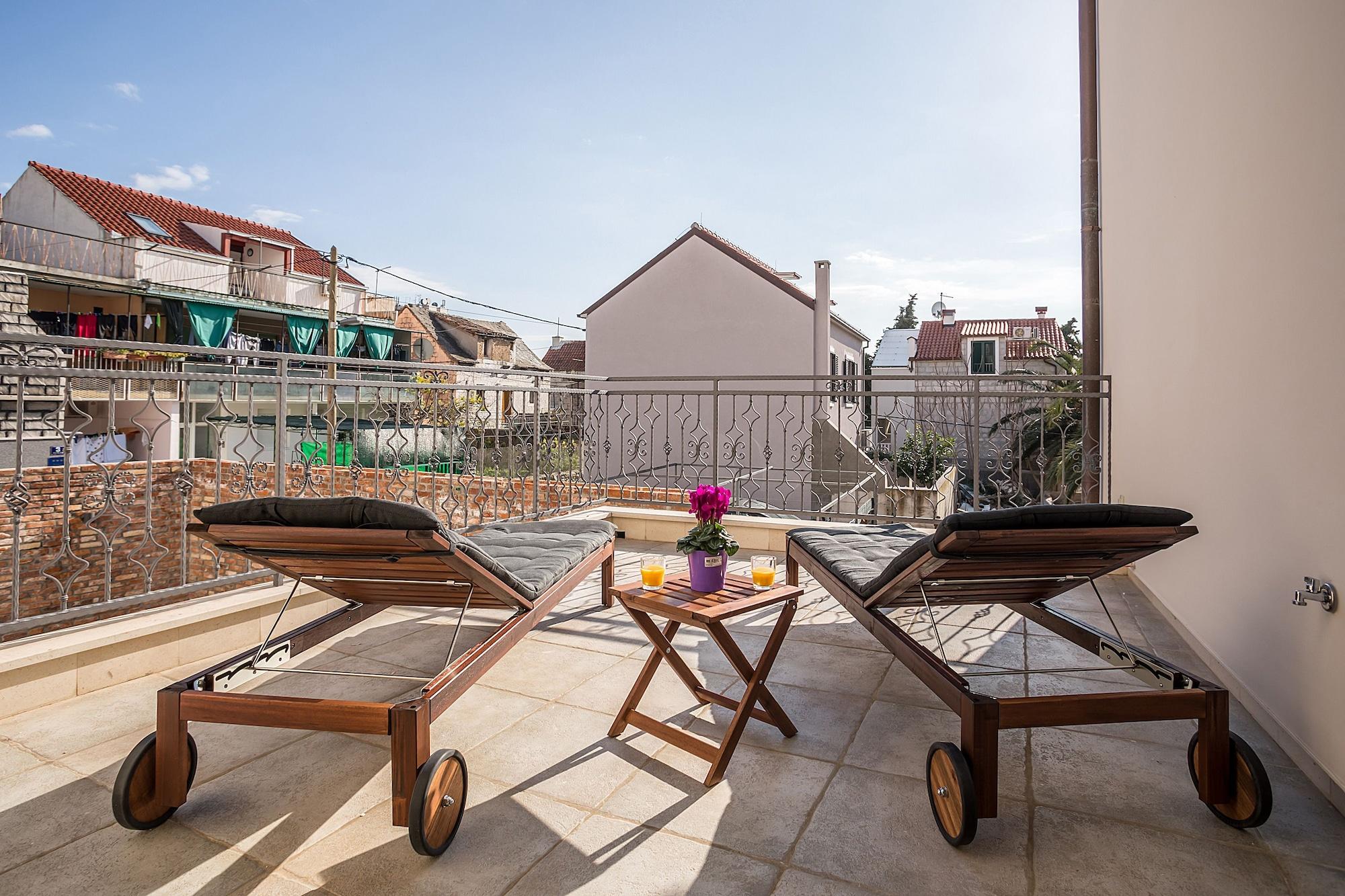 스플리트 스플렌디다 팰리스 B&B 외부 사진